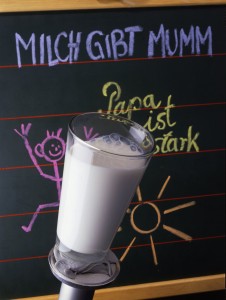 Weltschulmilchtag 2013 : Zugang zu Milchprodukten für Schüler muss verbessert werden